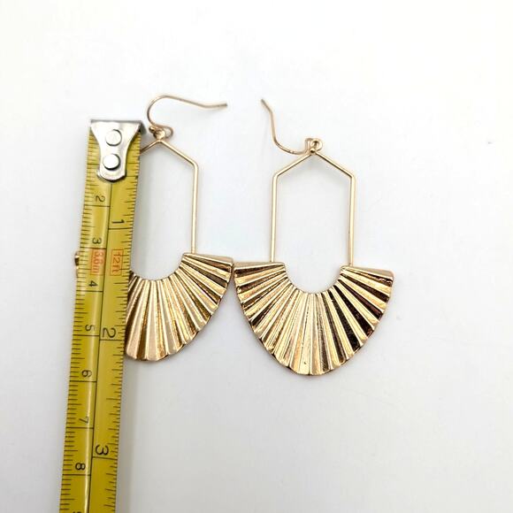 Nordstrom Women's Gold Plated Palm Leaves Earrings Fashion Jewelry Gifts - Picture 4 of 4